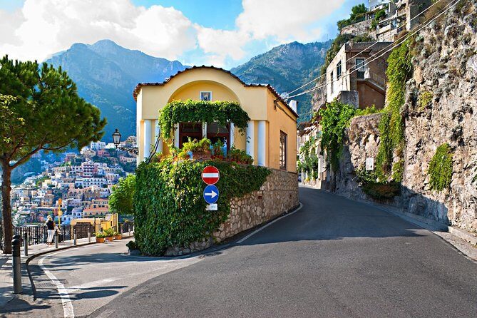 Private Transfer: from Naples (hotel-airport-train station) to Positano (hotel) - Inside the Mercedes Minivan: Wi‑Fi, Air, and Space for Groups