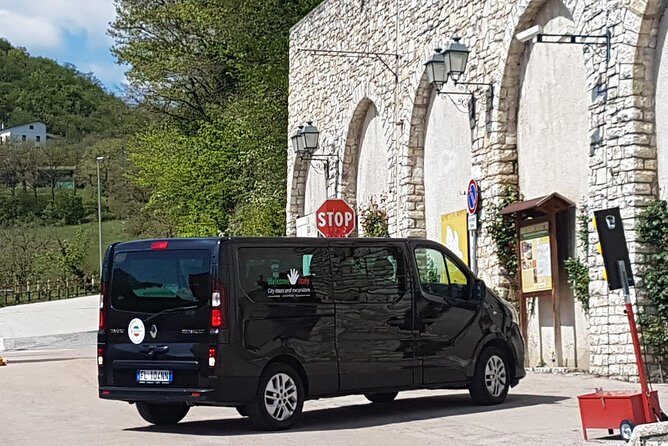 Private Transfer from Rome to Fiumicino or Ciampino Airport - Pickup inside the Aurelian Walls: where drivers can and can’t park
