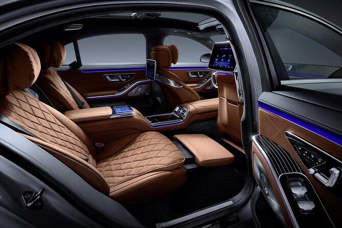 Private transfer from Rome to Positano or Sorrento plus 2 hrs stop in Pompeii - Door-to-door comfort from Rome to Positano or Sorrento
