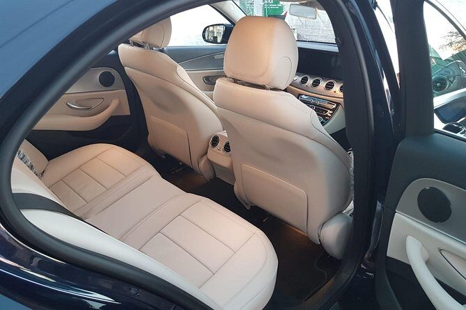 Private Transfer from ROME to SORRENTO with a stop in Pompeii or vv - The drive with live commentary: turning travel time into useful context