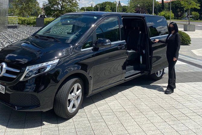 Private Transfer from/to Fiumicino Airport to/from hotel in Rome - Luggage, communication, and the biggest difference between good and bad transfers
