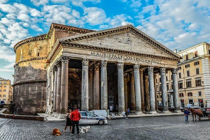 Private Transfer from/to Fiumicino Airport to/from hotel in Rome - Pickup and drop-off: hotel lobby to airport arrival door