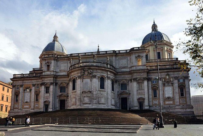 Private Transfer from/to Rome Termini to/from Rome hotel - The bottom line: should you book it?