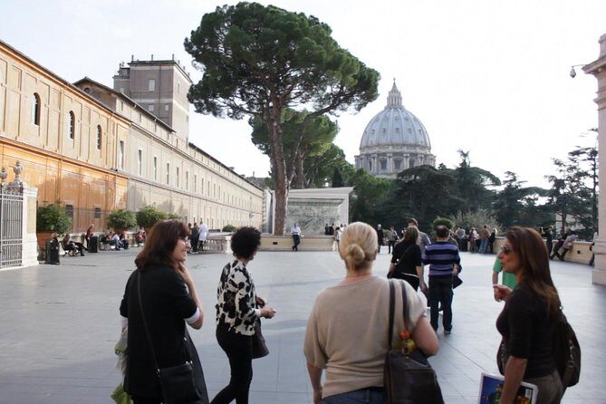 Private Vatican In Depth 5-Hour Tour - Skip The Line - St. Peter’s Basilica: Pietà, Bernini, and Tombs Beneath the Church