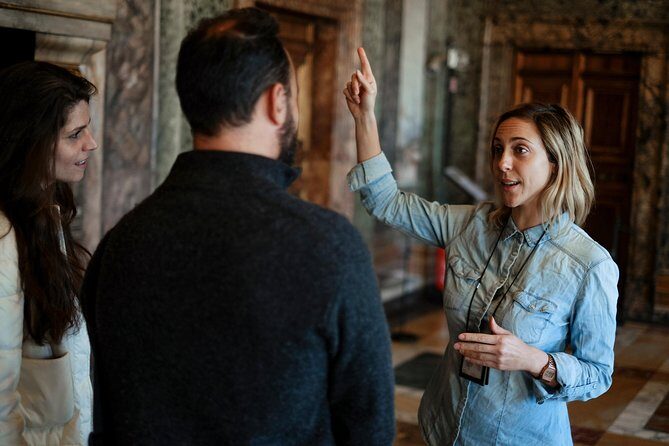 Private Vatican Museums Hidden Gems Tour with Optional Pick-Up - Key things to know before you go