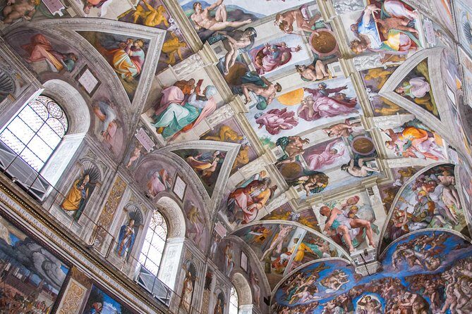 Private Vatican Museums Tour with Sistine Chapel & St. Peter's Basilica - St Peter’s Square After the Tour: What to Notice in the Open Air