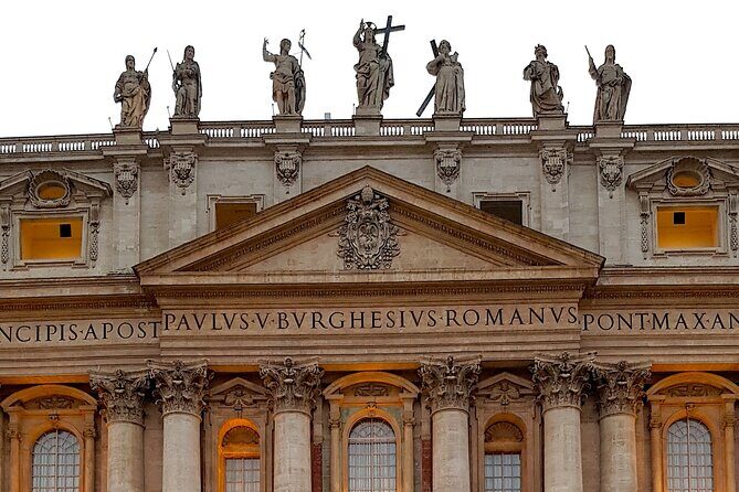 PRIVATE Vatican, Sistine Chapel & St. Peter's Basilica (shortcut) - Inside the Vatican Museums: Laocoön, classical inspiration, and the pacing sweet spot