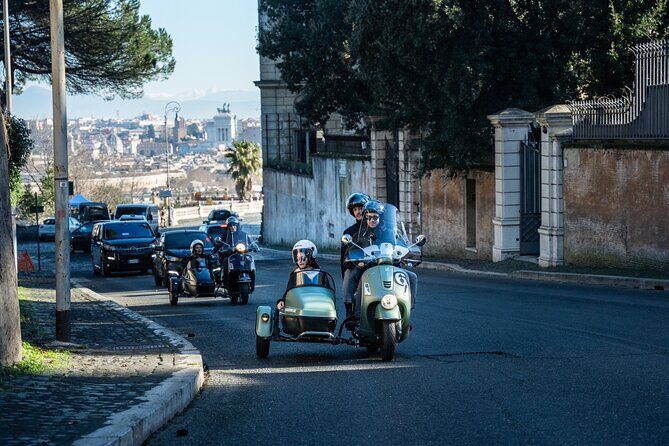 Private Vespa Sidecar Tour with Hotel Pickup - Why this Vespa sidecar loop is a smart Rome first night