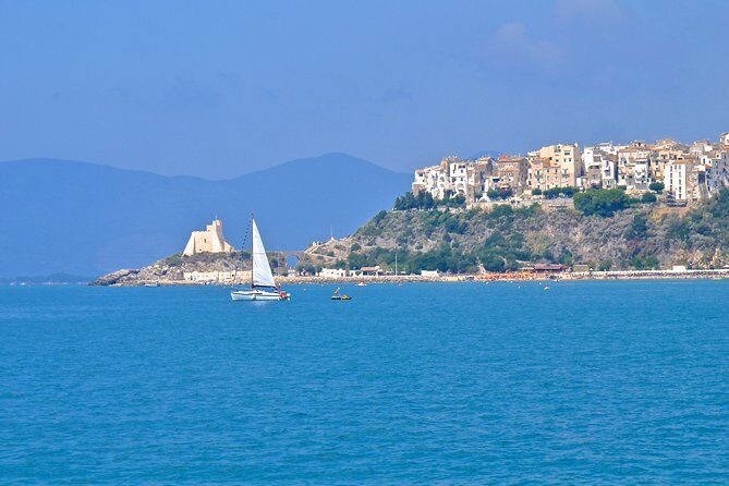 Private VIP Tour "Riviera di Ulisse"(Montagna Spaccata - Gaeta) - Arriving at Montagna Spaccata: Gaeta’s cliffside sanctuary show