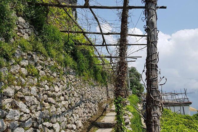 Private Walking tour from Ravello to Amalfi following Escher works - Why the Ravello–Amalfi Walk Feels Like Following Escher