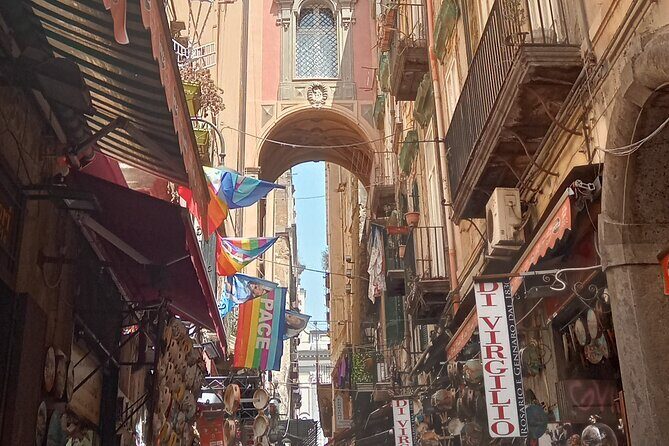 Private Walking Tour of Ancient Naples with an expert guide - Your 2 to 2.5 Hour Naples Route, Built for Real Seeing
