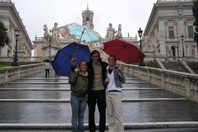Private Walking Tour of the Squares and Fountains in Rome - Trevi Fountain and the Pantheon Area: Seeing the Real Roman Center