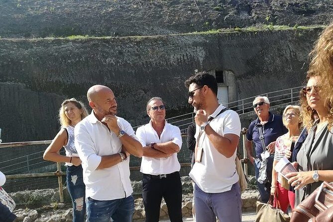 Private Walking Tour through the Historical City of Herculaneum - How the meeting point keeps things simple in Ercolano
