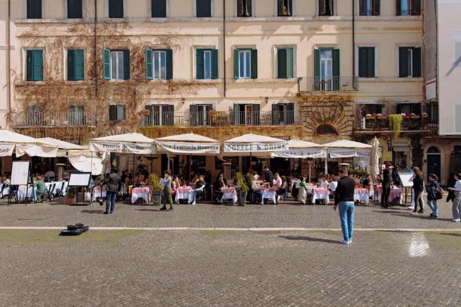 Ravioli Cooking Class in Rome - Piazza Navona - The class flow: appetizer, drinks, then your ravioli lunch