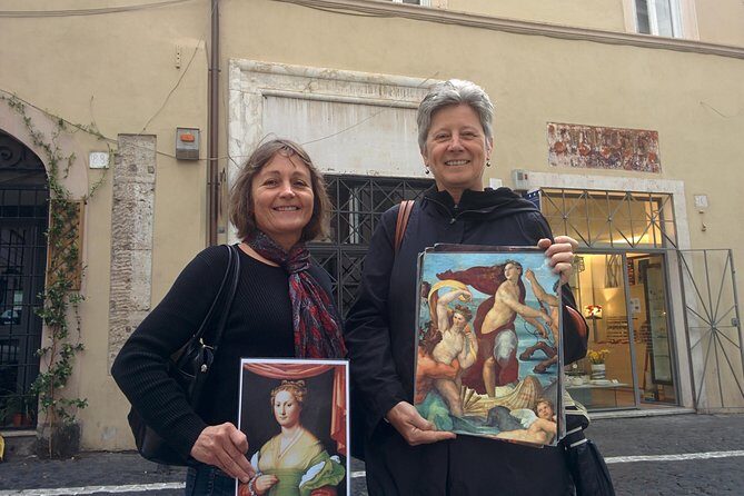 Renaissance Scarlet Ladies Tour: Caravaggio's and Borgia's Women - Why the small group and Massimo’s storytelling work so well