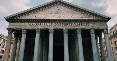Roma: Barocco, segreti e arte della città eterna - Trevi Fountain: the coin moment and what the Baroque is doing
