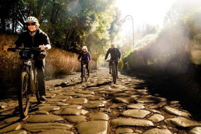 Roma: DELUXE Appian Way Bike Tour, Catacombs Visit & Lunch - Porta San Sebastiano: your Rome-by-bicycle starting line