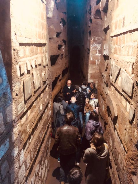 Roman Catacombs Guided Tour with Transfer - After the shadows: optional Trastevere food and wine tasting