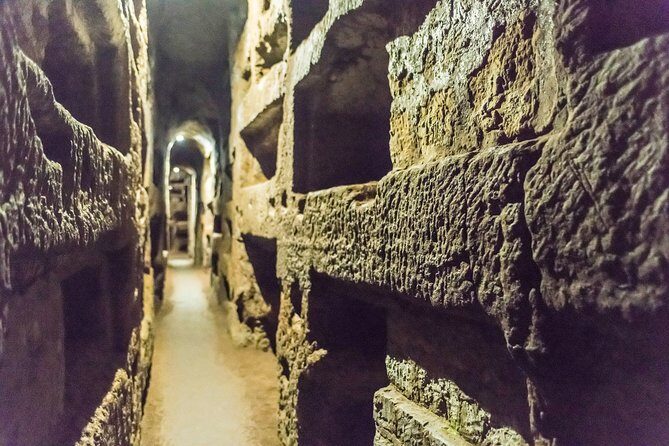 Roman Catacombs Walking Tour - The 3-hour plan that connects underground Rome to the Appian Way
