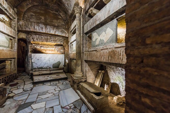 Roman Countryside Walk: Catacombs, Aqueducts and Appian Way - Who this tour fits best