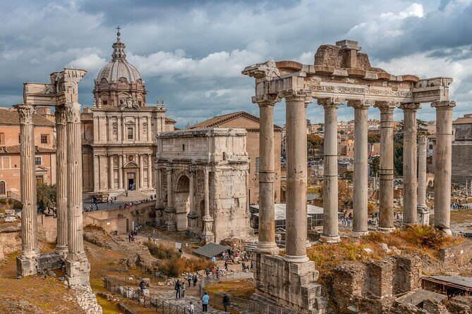 Roman Forum and Palatine Hill with Multimedia Video - Roman Forum on your own: Caesar, public life, and real pacing