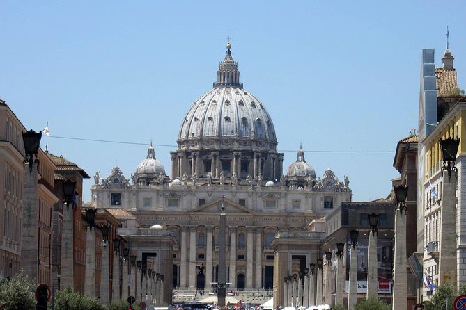 Roman Routes: Personalized Private Tour with Chauffeur - Stop 3: Piazza Navona, the Pantheon area, and Campo de’ Fiori
