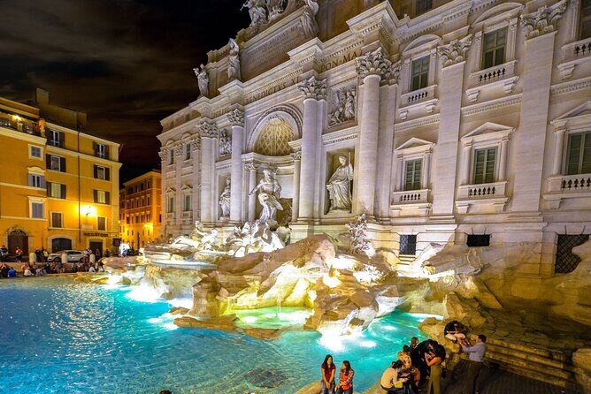 Romantic Rendezvous: Private Night Tour of Rome with Chauffeur - St. Peter’s Square in the Evening: A Big Moment Without a Big Detour