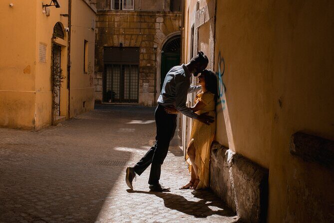 Rome: 1-Hour Private Photo Shoot for Family, Couples or Solo - Photo delivery: 70 high-res edits, and what that means for your keepsakes