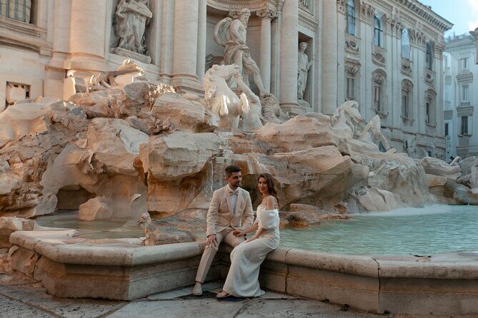 Rome: 1-Hour Private Photo Shoot for Family, Couples or Solo - Meeting point at Babington’s and the Spanish Steps start