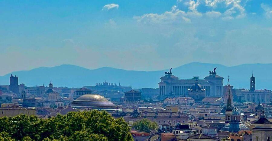 Rome: 2-Day Private Guided Tour with Skip-the-line Tickets - How the pickup and driver shape your whole day