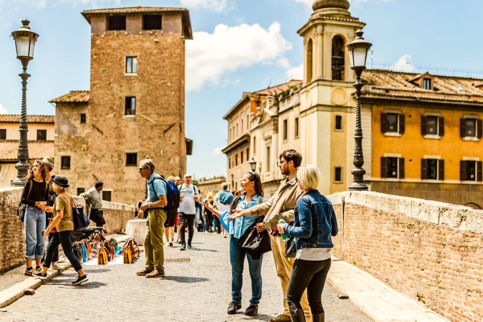 Rome: 2-Hour Private Walking Tour from Piazza Navona - The best part: the bits between the big names