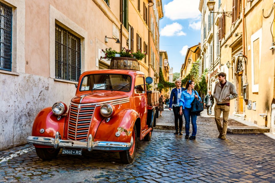 Rome: 2-Hour Private Walking Tour from Piazza Navona - Walking Rome’s icon corridor: from the Colosseum side toward the center