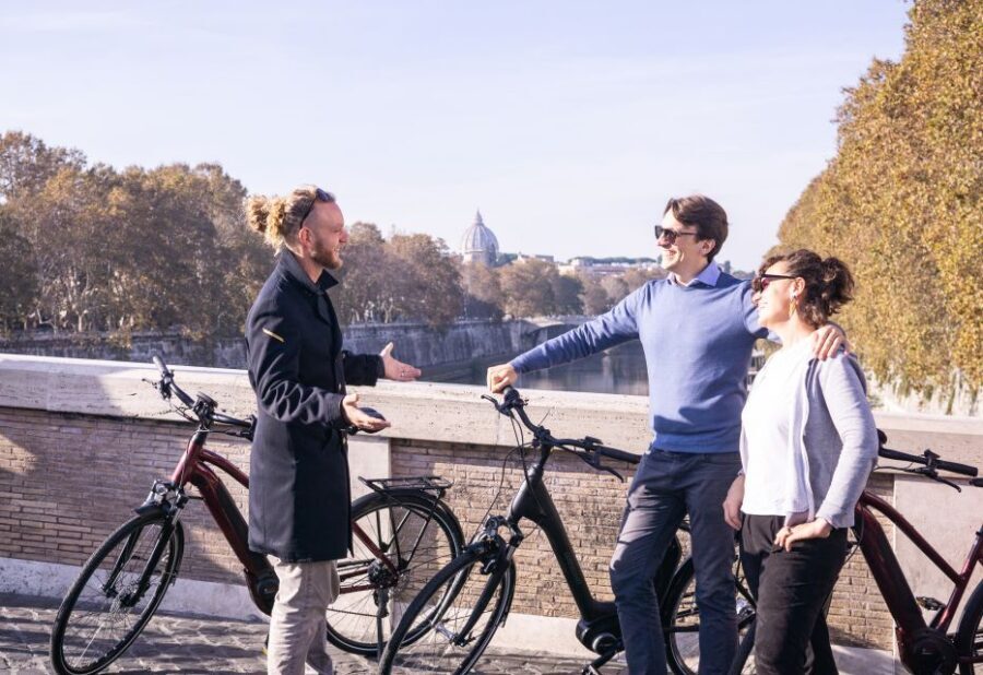 Rome: 3.5-Hour Small Group E-Bike Tour - Key highlights at a glance