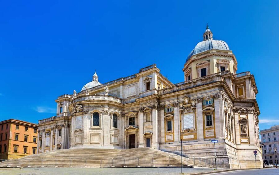Rome: 3 Papal Basilicas Guided Tour with Minivan Transfers - Stop 3: Santa Maria Maggiore’s Gold Ceilings and Mosaic Details