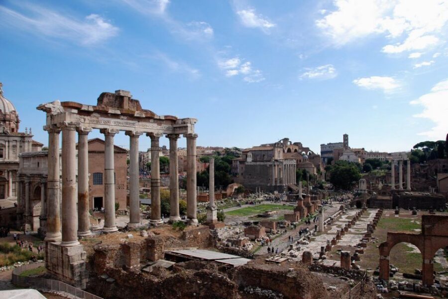 Rome: 4-Hour City Tour by Luxury Limousine - From Hotel Pickup to a Chauffeured Rome Loop