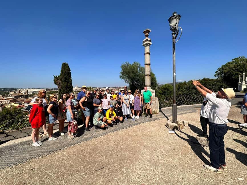 Rome: 4 hours Deluxe Golf cart Personalised Sightseeing tour - Piazza Navona, Piazza Venezia, and the Best Parts of “Stop-and-Go”