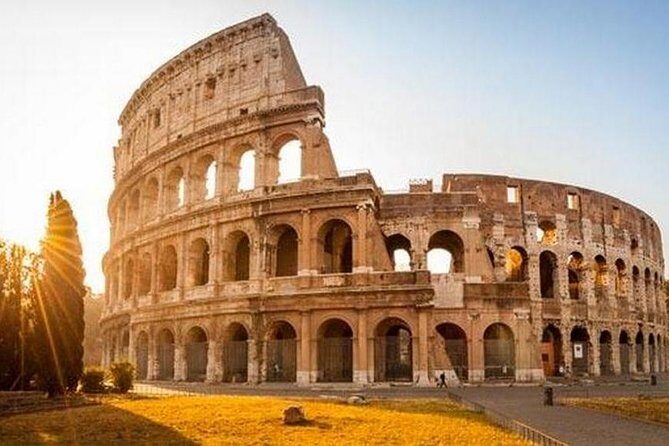 Rome 4 Hours Private Guided Tour with Pickup in Luxury Minivan - St. Peter’s Basilica: the big moment with a longer time slot
