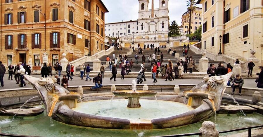 Rome: 4 Hours Private Tour with Professional Driver - Trevi Fountain: the classic photo stop with a plan