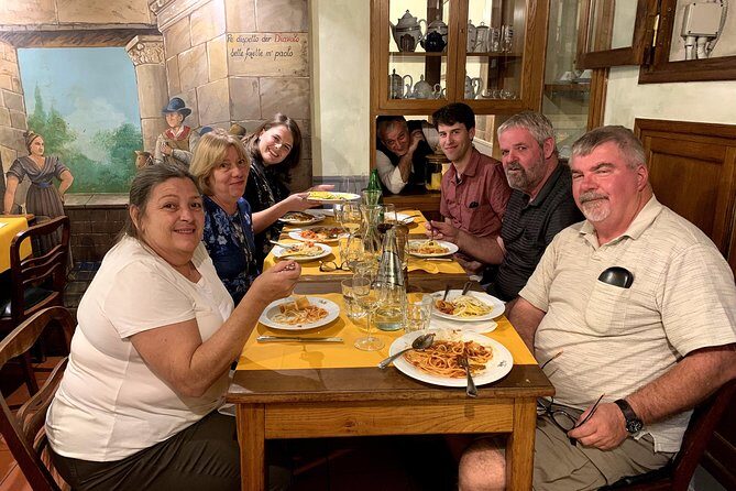 Rome: 4-hours Trastevere by Night Food, Wine and Sightseeing Tour - The Trastevere tasting route: starters to pizza, cheese, cured meats, desserts
