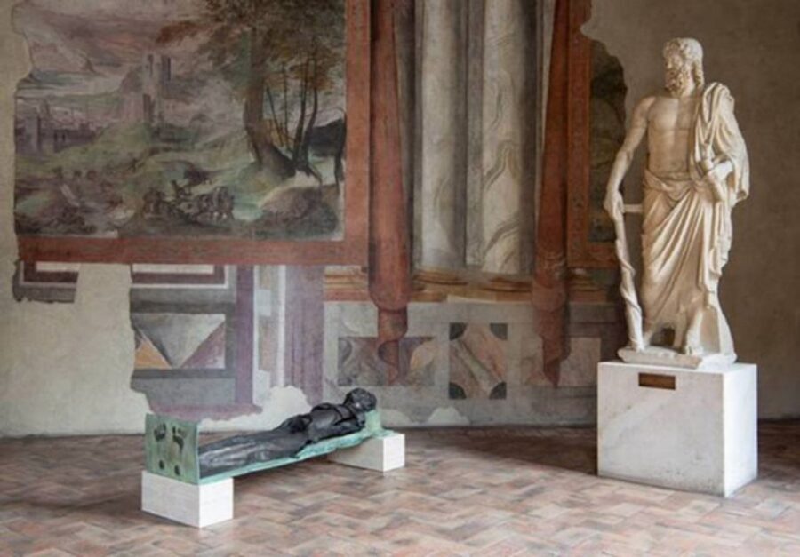 Rome: A Journey Back in Time to the Roman Era, Half Day Tour - Walking Through Terme di Diocleziano: Baths, Quiet, and Michelangelo’s Courtyard