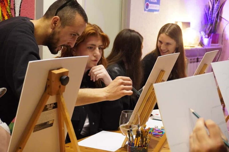Rome: Afternoon Paint and Sip Experience in Piazza Navona - Finding the Studio Next to Piazza Navona (Buzz In, Go Up)