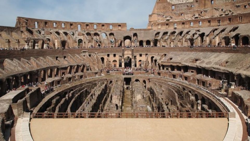 Rome: Ancient History and Colosseum Underground Tour - Roman Forum and Palatine Hill: tickets included, then you’re the guide