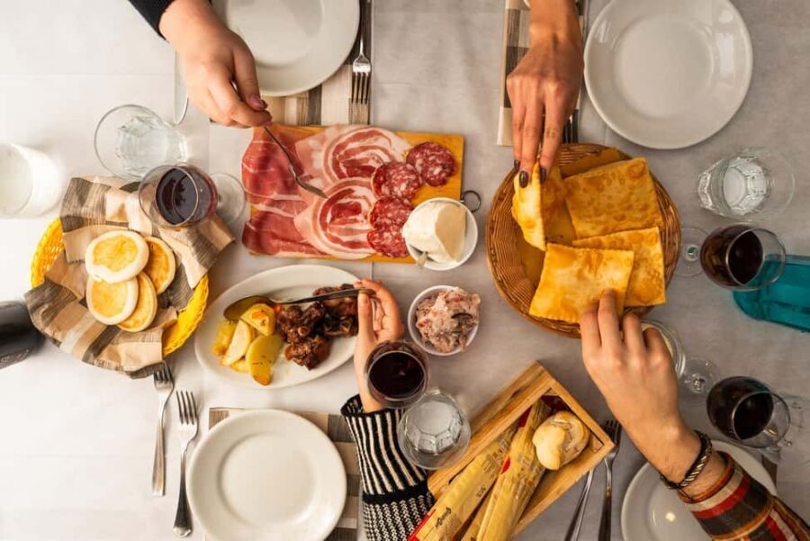 Rome: Aperitivo & Street Food Tour Delights - Key takeaways before you go
