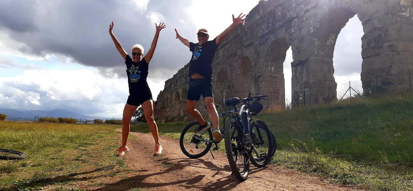 Rome: Appian Way, Aqueducts, & Catacombs E-Bike Guided Tour - Torre Fiscale Park and Caffarella Park: countryside breathing room