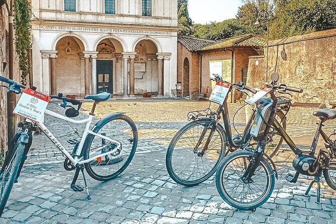 Rome: Appian Way, Aqueducts & Catacombs (Small Group or Private) - Price and value: why $95.54 can make sense here