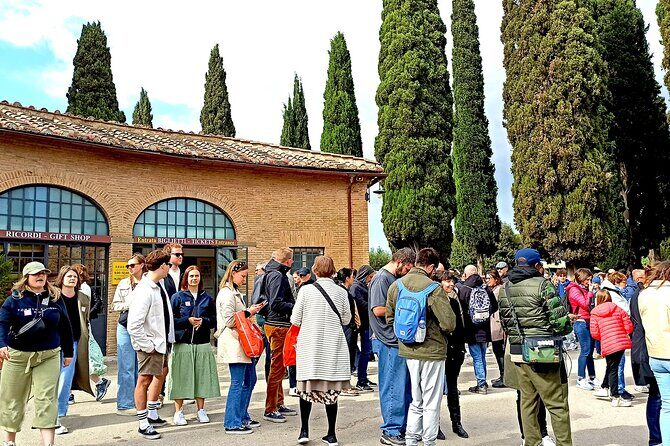 Rome: Appian Way Catacombs Guided Tour with Golf Cart Shuttle - Skip-the-line details and why they matter