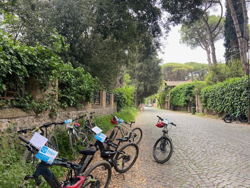 Rome: Appian Way Guided Tour on E-Bike with italian Aperitif - E-bike reality check: what you should bring, and what to avoid