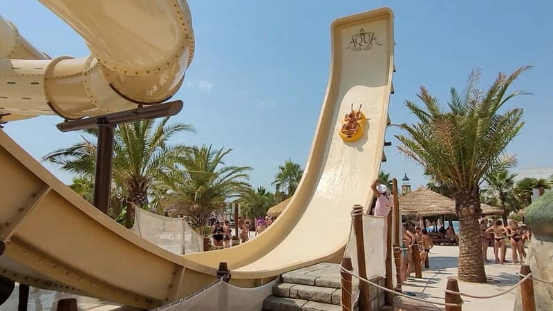 Rome: Aqua World, enjoy a summer of fun in the water park - Cinepiscina: The 1700 m² Cinema Pool That Feels Like a Movie Set