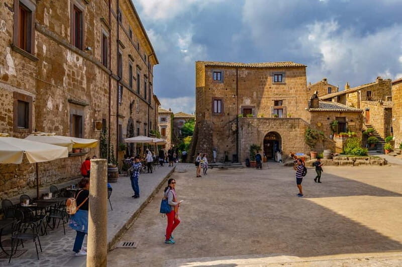Rome: Assisi, Civita di Bagnoregio and Orvieto Day Tour - Assisi in an hour: St. Francis, the basilica area, and what to target first
