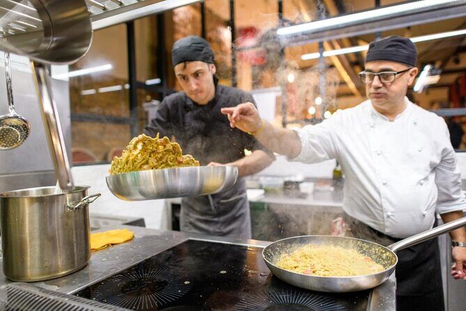 Rome: Authentic Roman Restaurant Dining Experience - Il Segreto at Via Candia: what the experience feels like